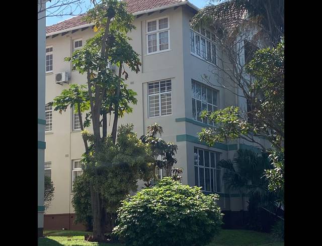 1 BEDROOM FLAT TO LET IN BULWER